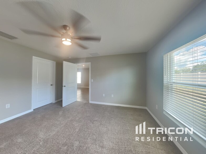 Building Photo - 12177 Downy Birch Dr