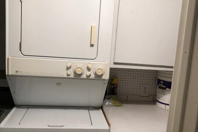 Building Photo - 10449 Scenario Ln