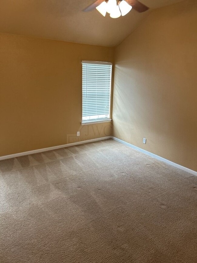 Building Photo - 5508 Aquarius Dr