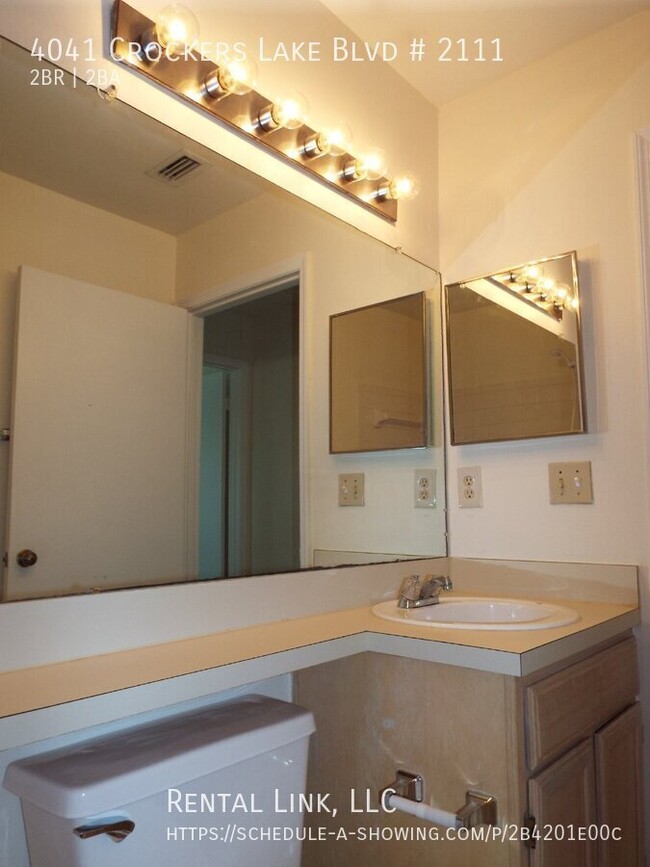 Building Photo - 4041 Crockers Lake Blvd