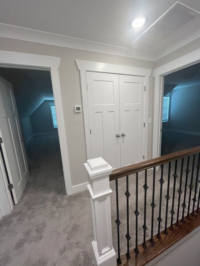 Building Photo - Luxury Townhouse in Summerfield NC