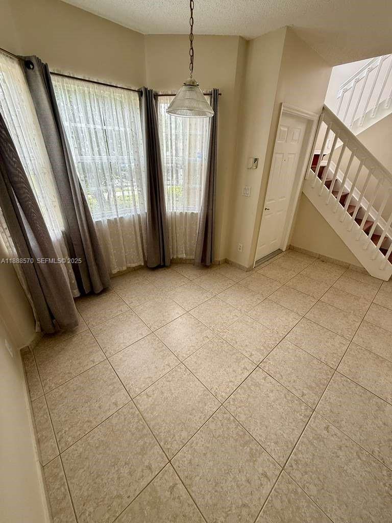 Building Photo - 16111 Emerald Cove Rd