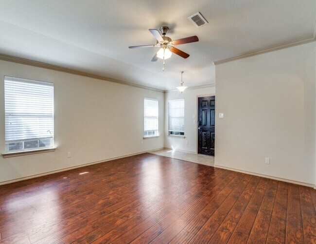 Building Photo - 5220 Austin Ridge Dr