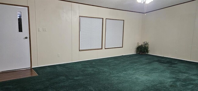 Building Photo - 3636 LAZY LAKE Dr S