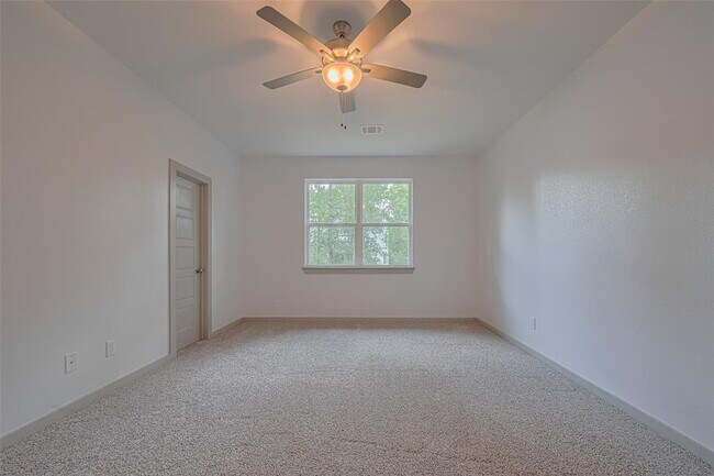Building Photo - 11622 Twain Dr