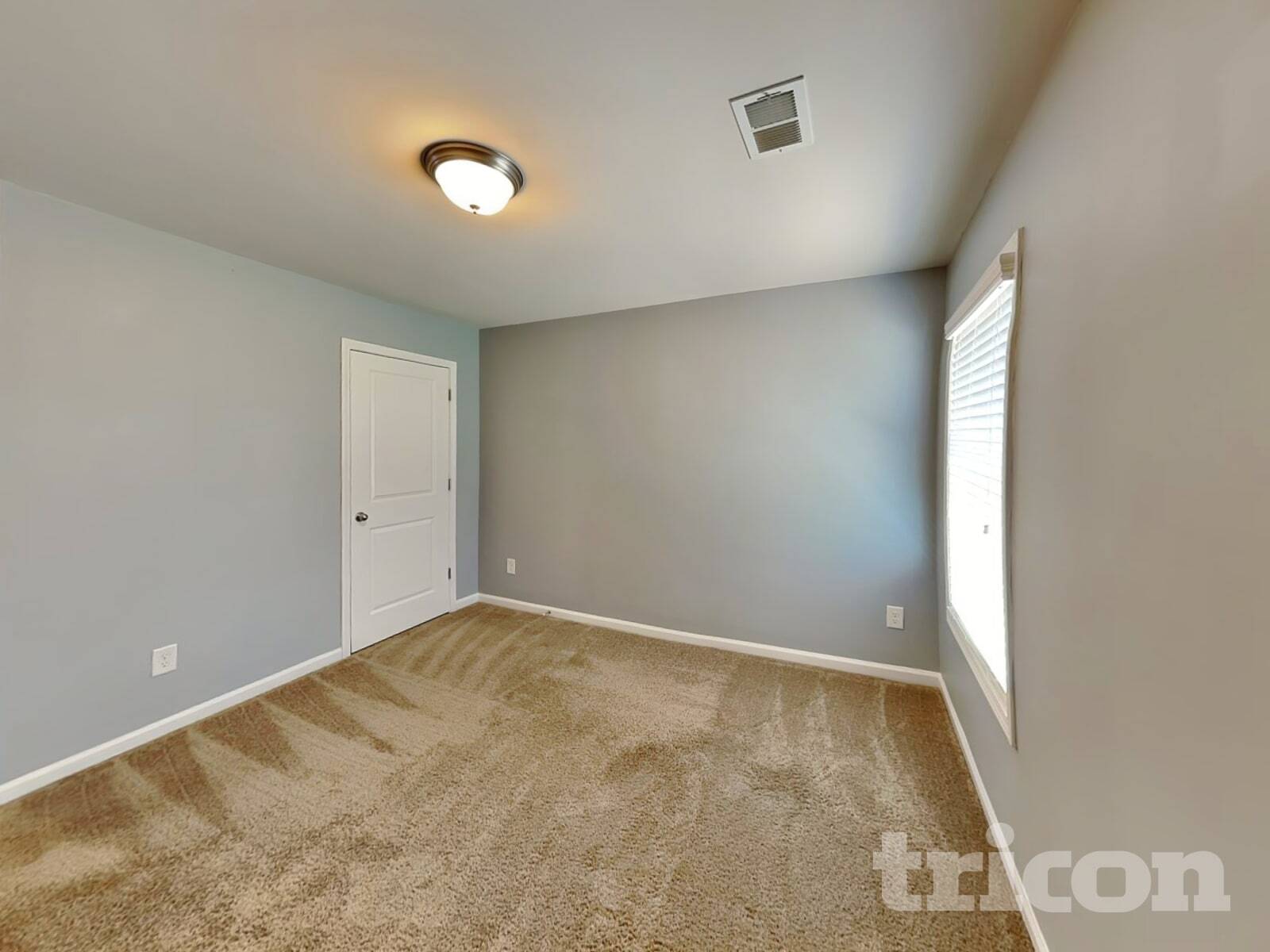 Building Photo - 474 Finch Ln