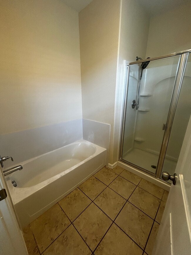 Building Photo - 2155 Bolero Dr