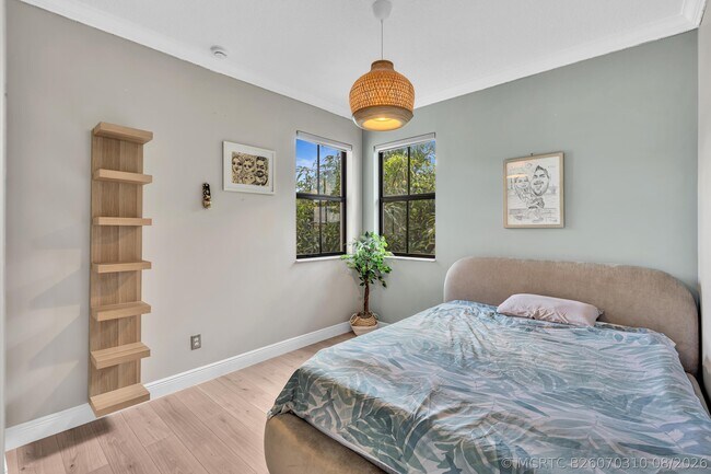 Building Photo - 8289 NW 38th St