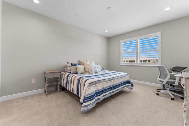 Building Photo - 2609 Seychelles Cir