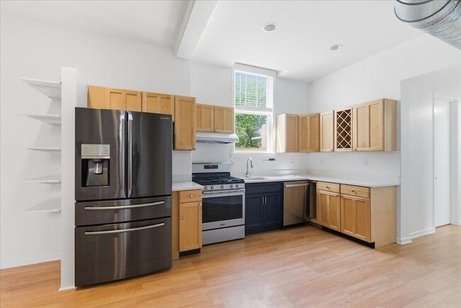 Building Photo - 235 Ogden Ave.