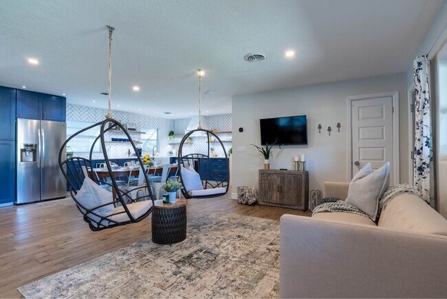 Building Photo - 4112 Dublin St