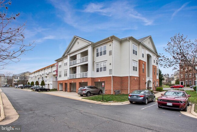 Building Photo - 42480 Rockrose Square