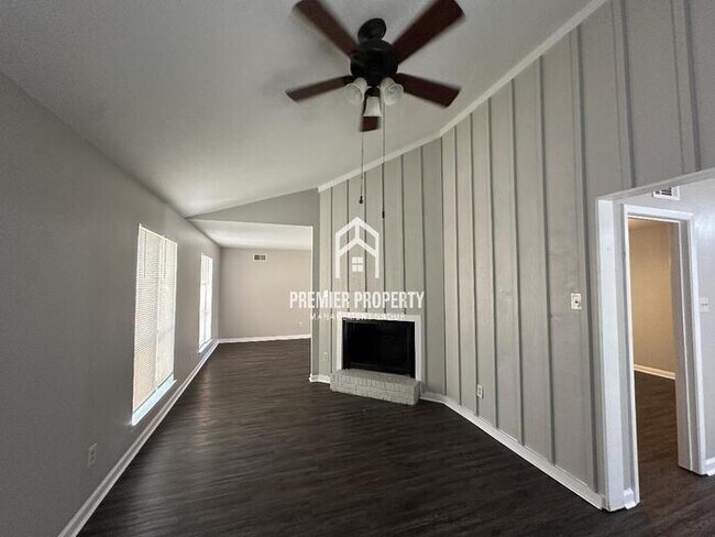 Building Photo - 6529 Mill Creek Rd