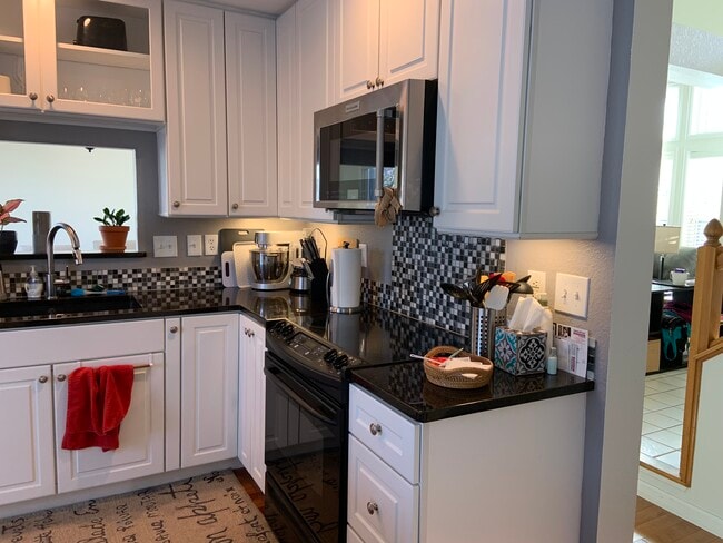 Building Photo - 823 Spyglass Cir