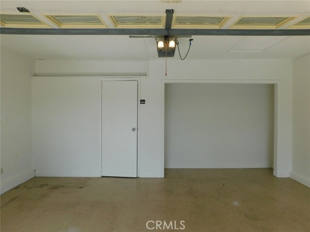 Building Photo - 835 E Culver Ave