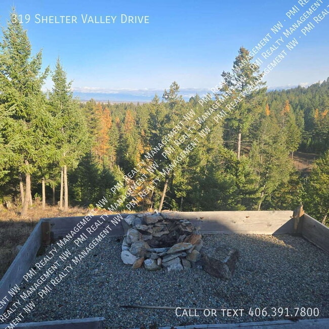 Building Photo - 319 Shelter Valley Dr