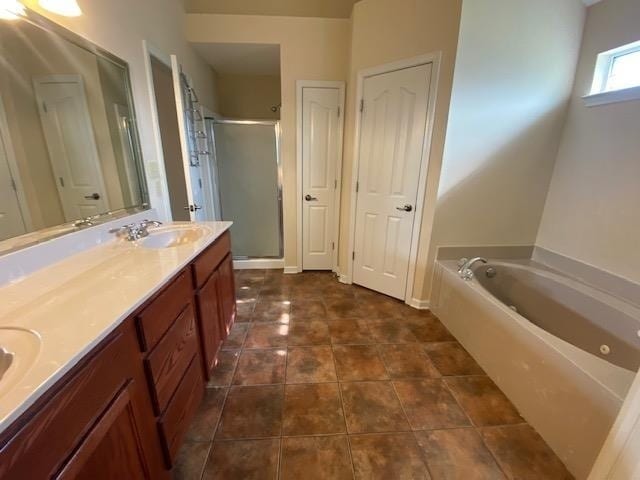 Building Photo - 6098 Ravenwood Lake Dr E