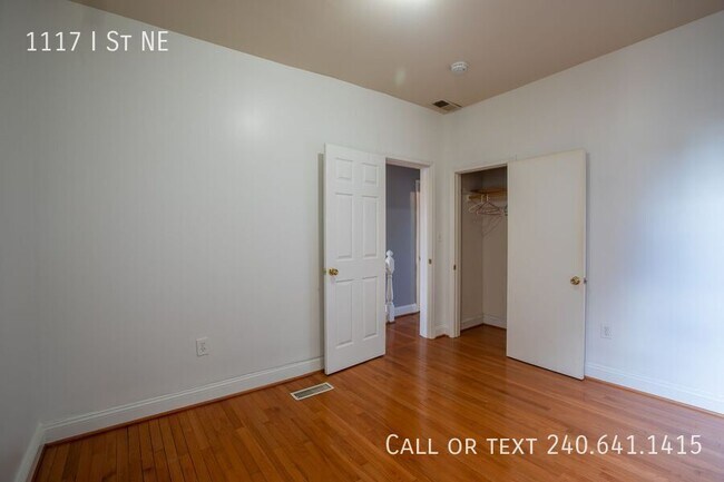 Building Photo - 1117 I St NE