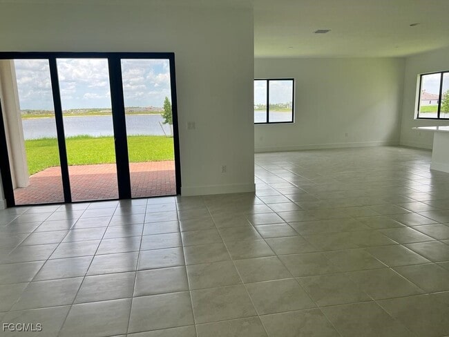 Building Photo - 5101 Isidora Ln