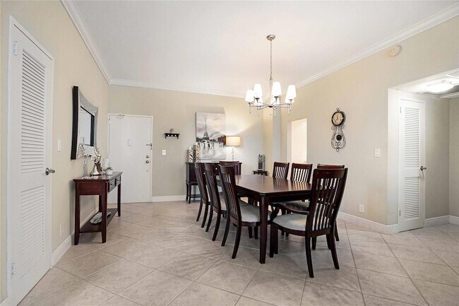 Building Photo - 4250 Galt Ocean Dr