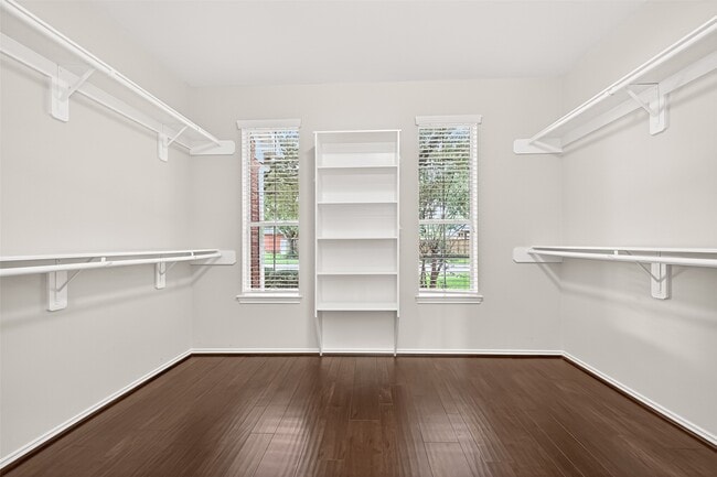 Building Photo - 26806 Shoal Hollow Ct