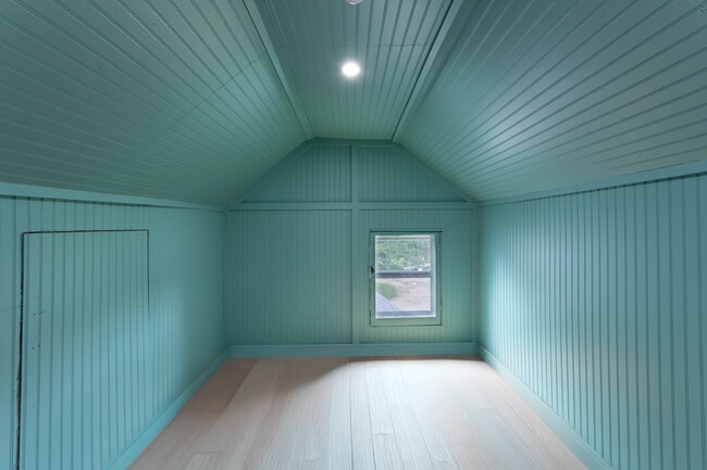 Building Photo - The Blue House