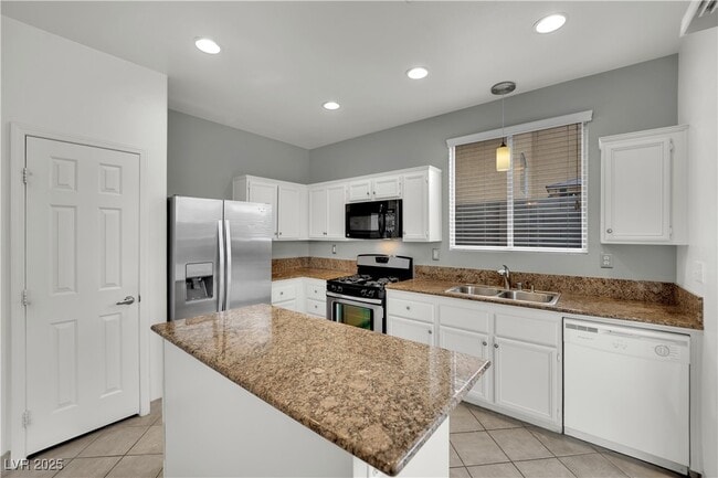 Building Photo - 10316 Neopolitan Pl