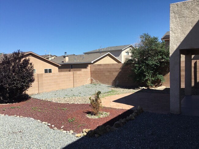 Building Photo - 3833 Oasis Springs Rd NE