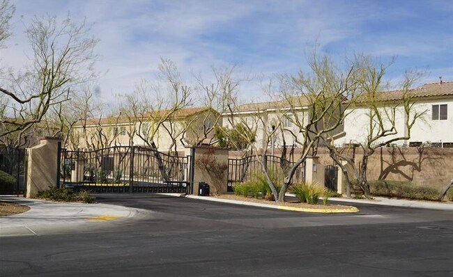 Building Photo - 8405 Lower Trailhead Ave