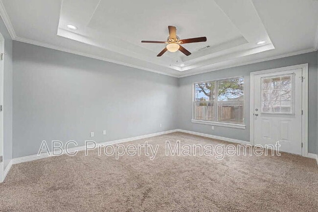 Building Photo - 1501 S Breckenridge Loop