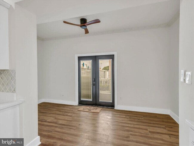 Building Photo - 4210 4th St NW