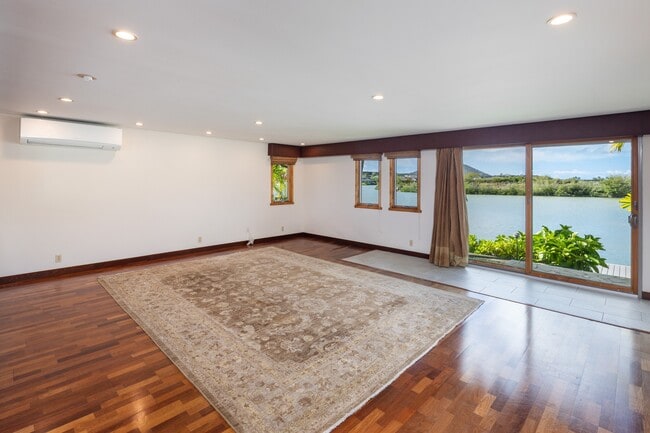 Building Photo - 6969 Niumalu Loop