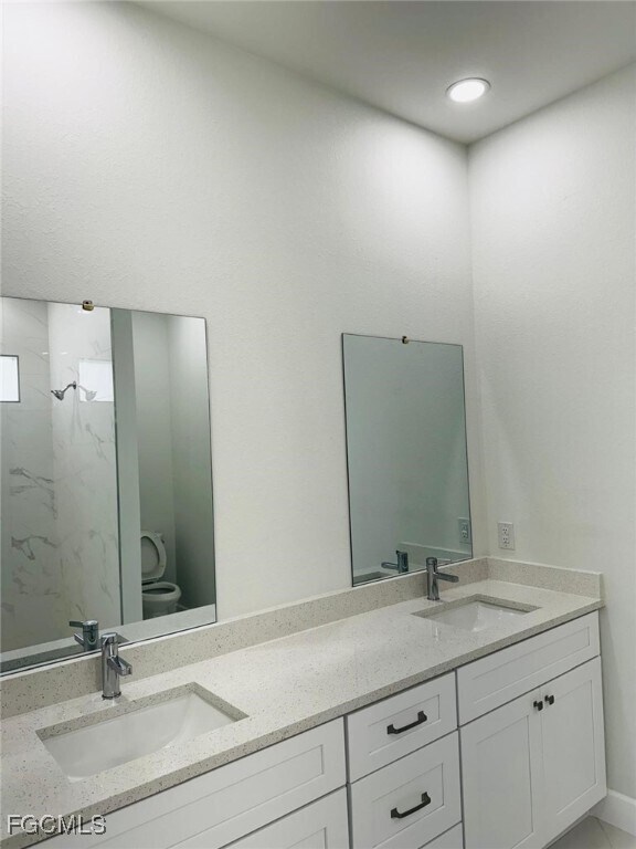 Building Photo - 1005 SW 11th Ct