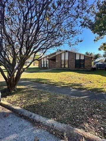 Building Photo - 401 Willow Way