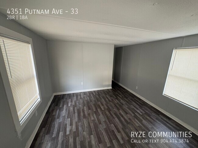 Building Photo - 4351 Putnam Ave