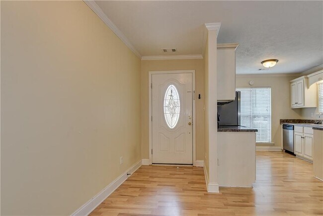 Building Photo - 1089 Grove Landing Ln