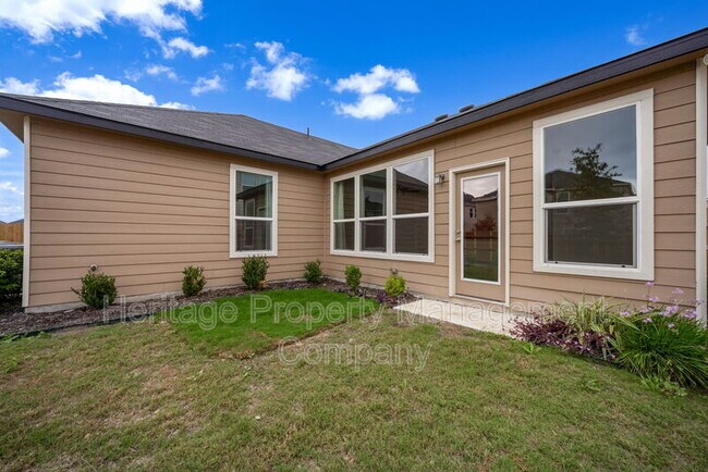 Building Photo - 8014 Kingfisher Lndg