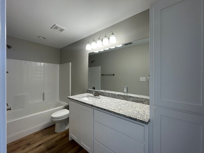 Building Photo - TLC CONDOS