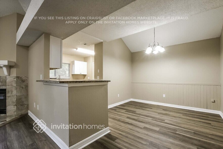 Building Photo - 403 Cidermill Pl