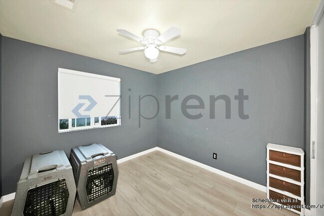 Building Photo - 34142 Dianthus Ln