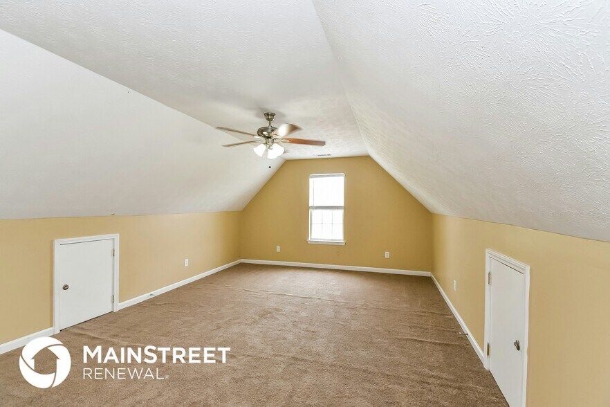 Building Photo - 7031 Kingston Ln