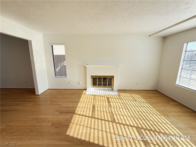 Building Photo - 2817 Crystal Cove Dr