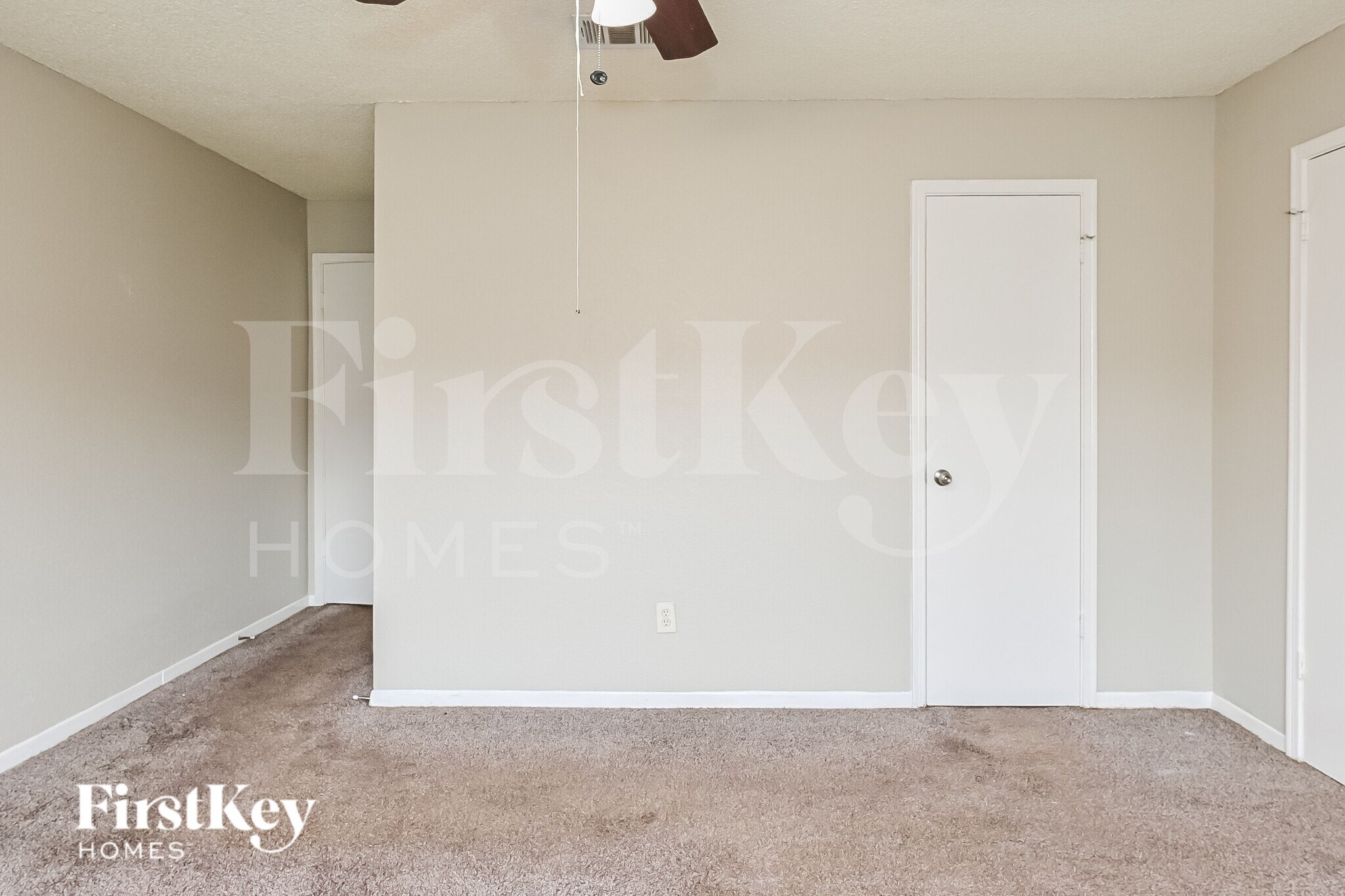 Building Photo - 4927 Kilkenny Dr