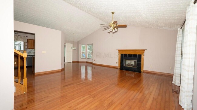 Building Photo - 7872 Waggoner Run Dr