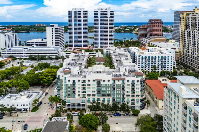 Building Photo - 600 S Dixie Hwy