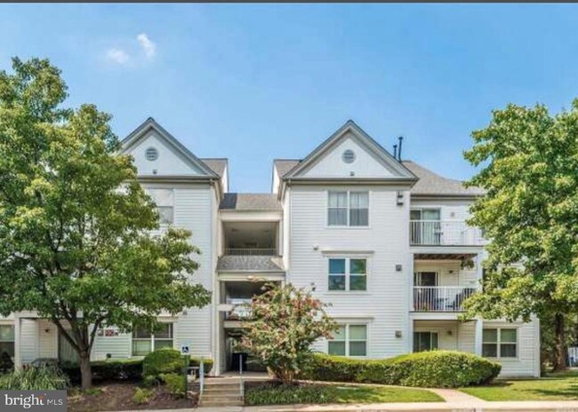 Primary Photo - 12907 Churchill Ridge Cir