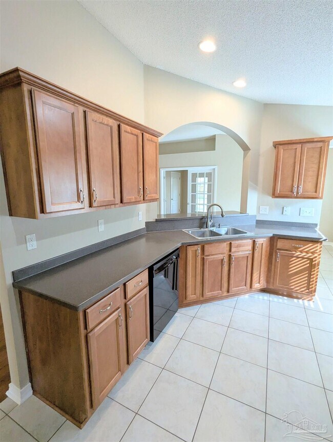 Building Photo - 5963 Ashton Woods Cir