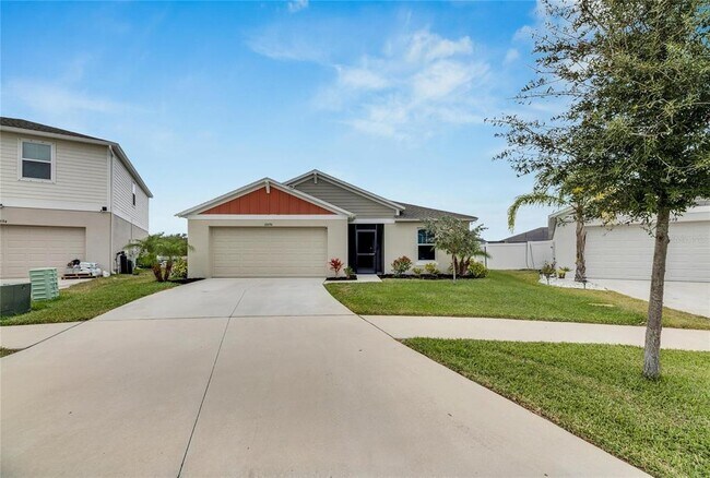 Building Photo - 12696 Tannencrest Dr