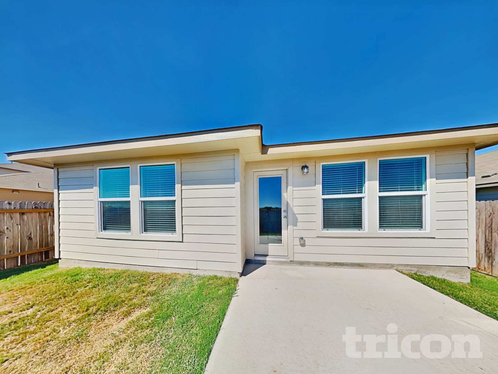 Building Photo - 5105 Sidesaddle Dr