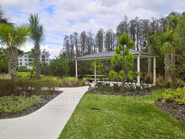 Building Photo - 32520 Weathered Oak Dr